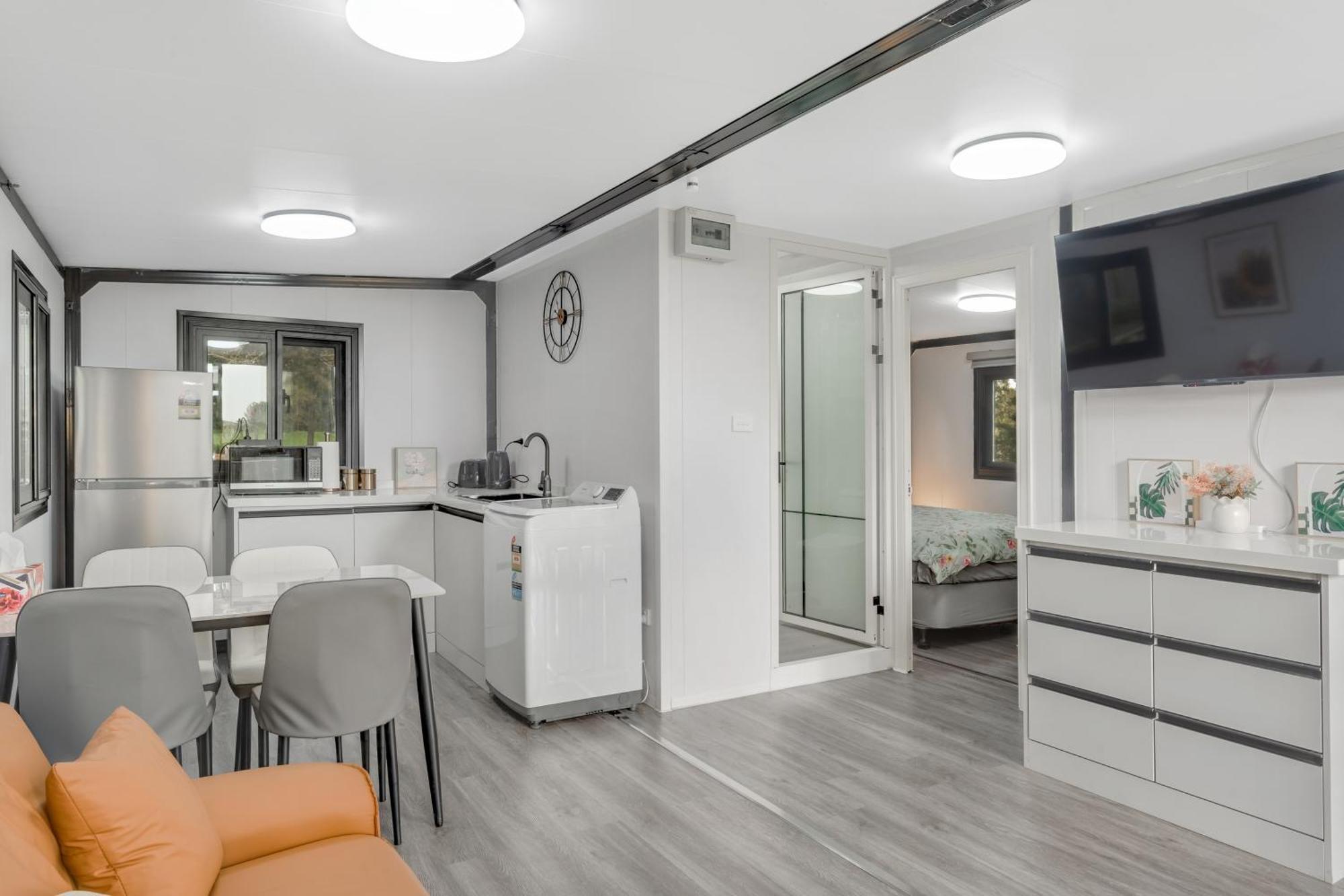 2 Bedrooms Cabin 5 Min To Pukekohe Town Centre Экстерьер фото